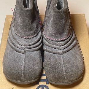 Stride Rite Pearl Boot Girl Size 5